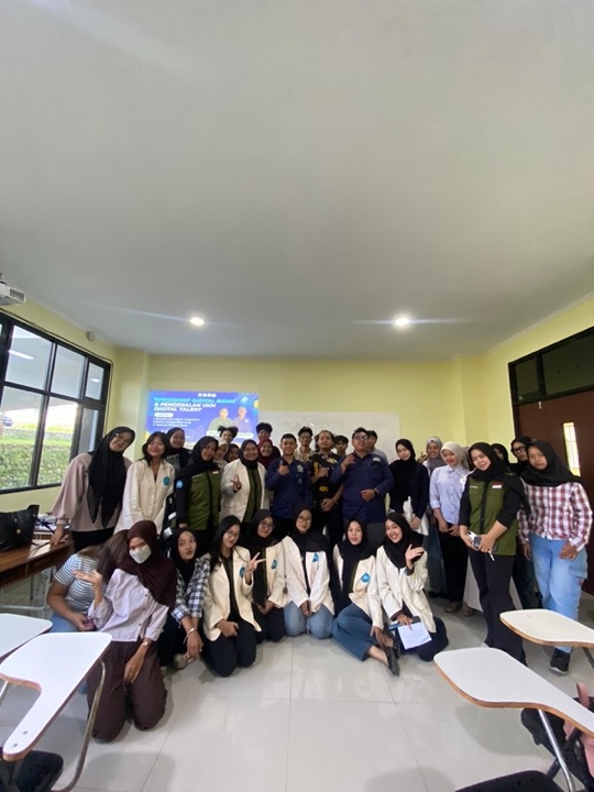 Dokumentasi narasumber dan tech educator 2